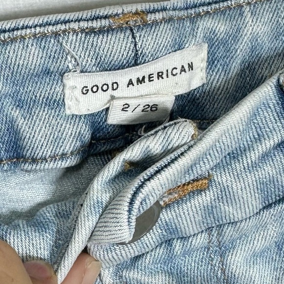 Good American Good Classic Natural Fray Hem in Indigo038 - size 2 / 26 - Picture 5 of 6